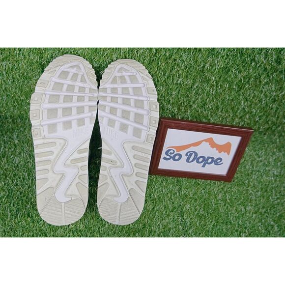 NIKE TRIPLE WHITE AIR MAX 90 BIG KIDS SNEAKER - SIZE US 6.5Y - Picture 7 of 7